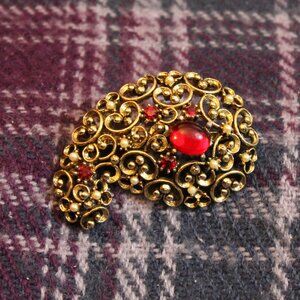 Vintage Gold tone Red Lucite and Faux Pearl Baroque Paisley Brooch Pin